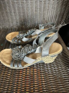 Rieker Metallic Silver Floral Wedge Sandals